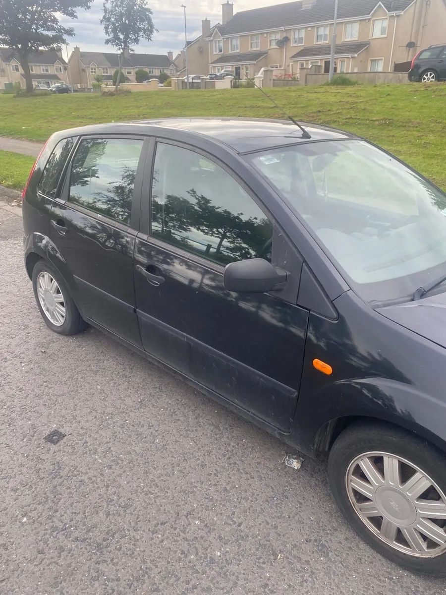 Ford Fiesta 2004 - Image 1