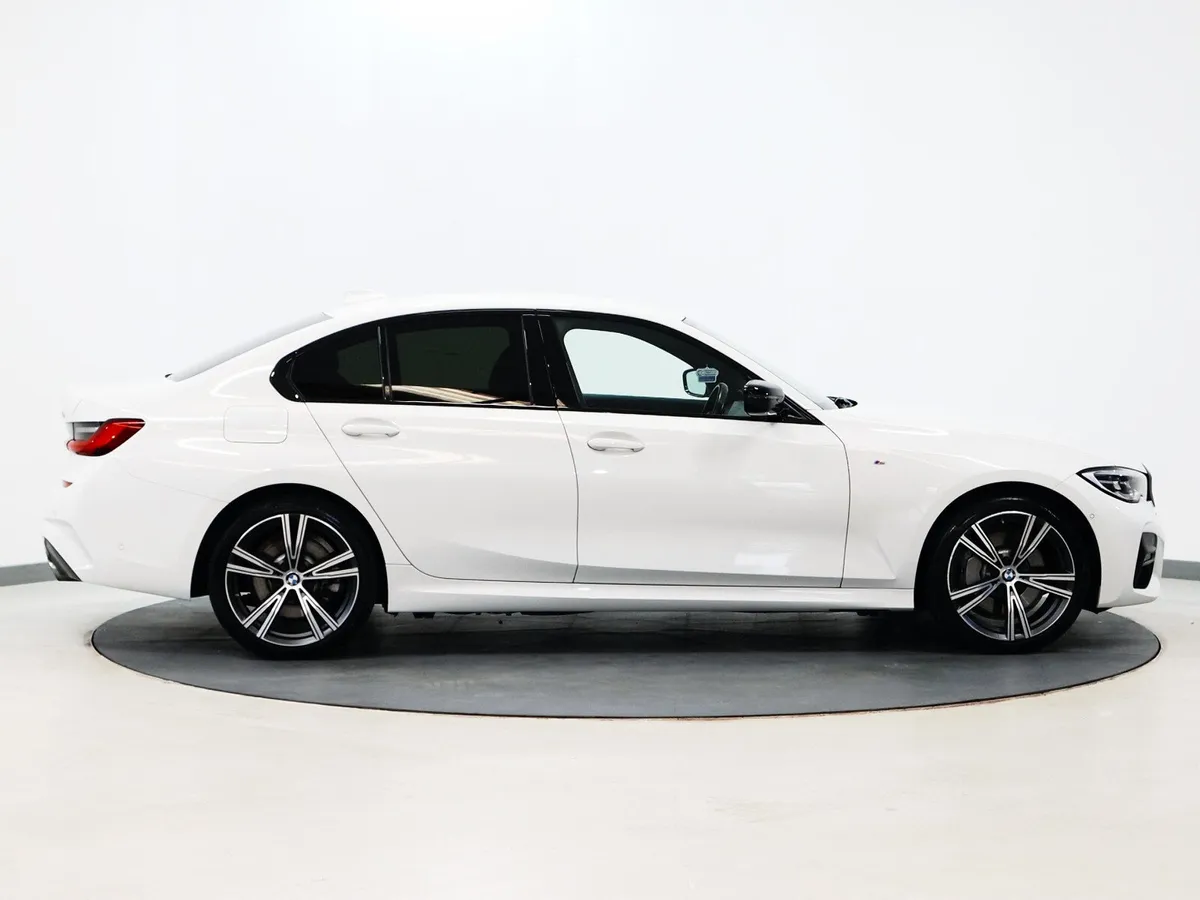 *103* 2021 BMW 3-Series 2.0 m-sport - Image 3