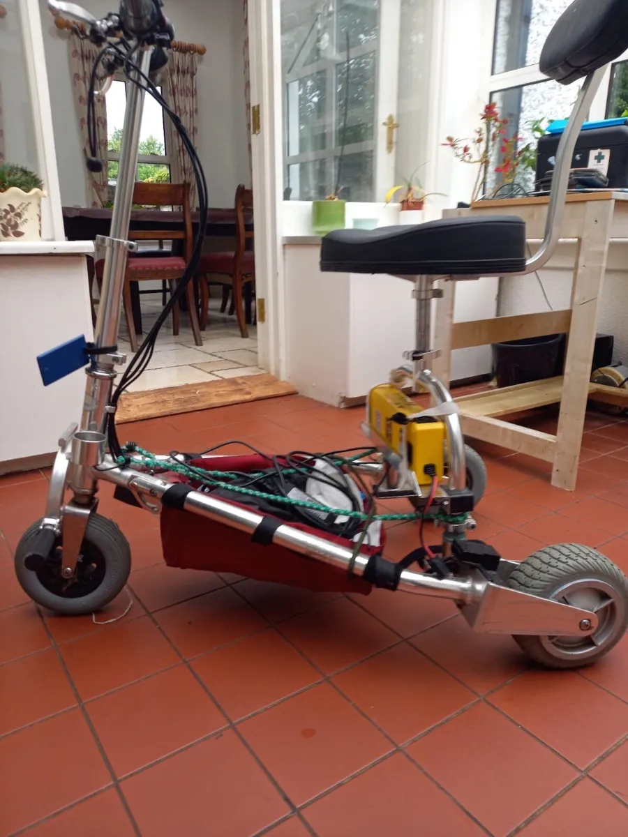Lithium Battery Travel scoot - Image 1