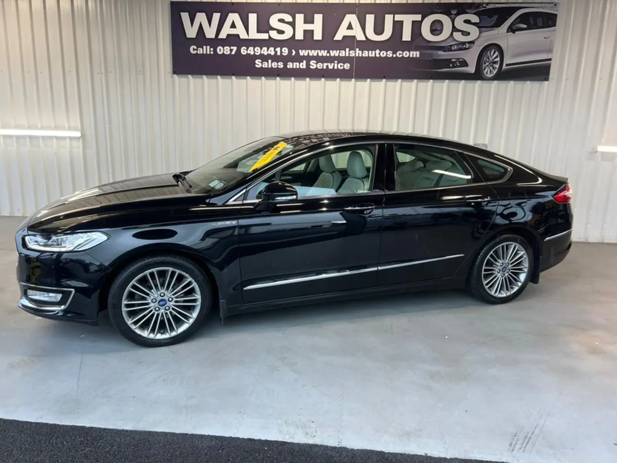 Ford Mondeo 2.0 TD 180PS Powershift 4DR Auto - Image 2