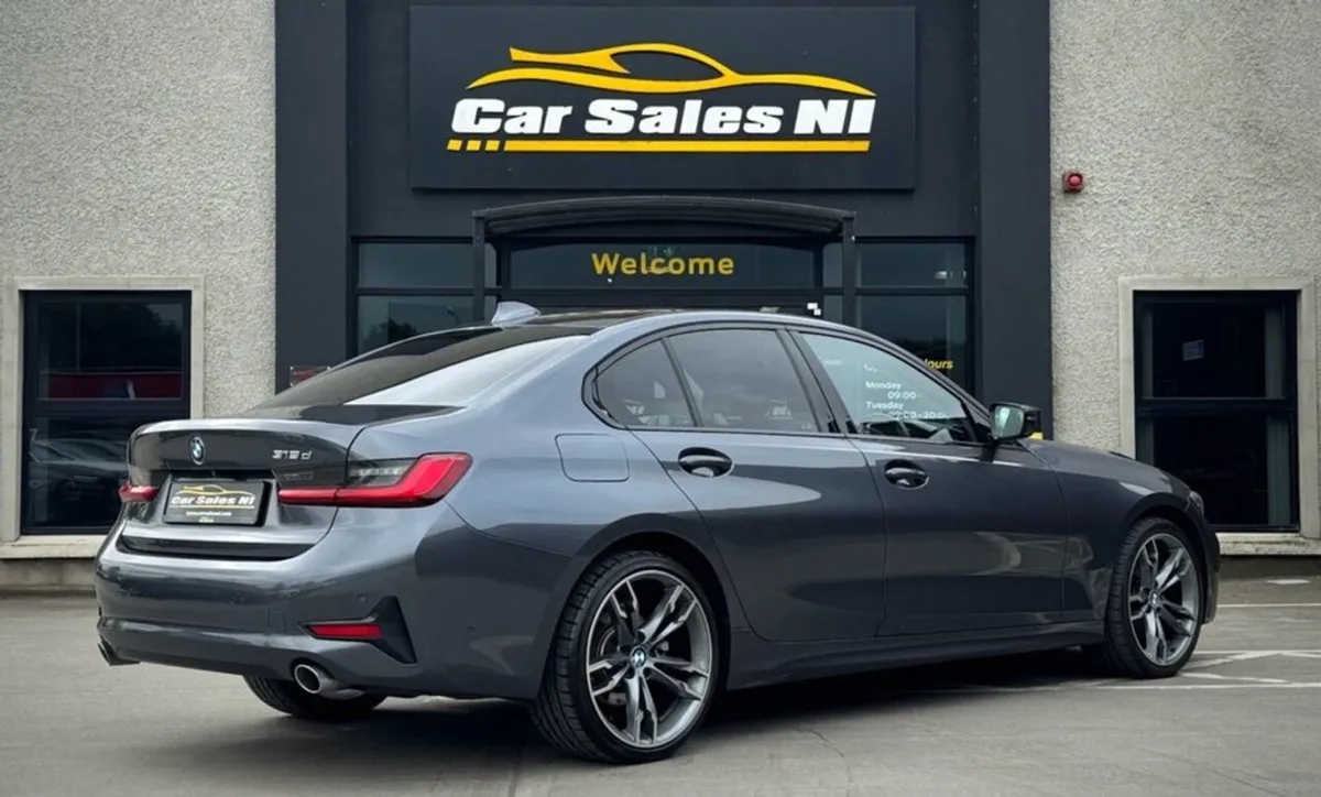 BMW 3 Series 2.0 318d Sport Saloon 4dr Diesel Man - Image 4