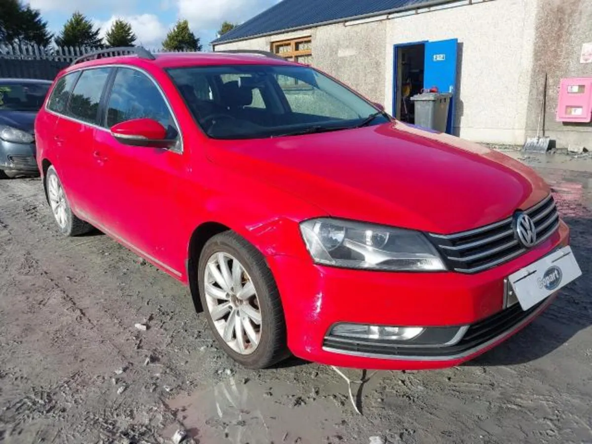 2012 VW PASSAT 1.6TDI BREAKING - Image 4