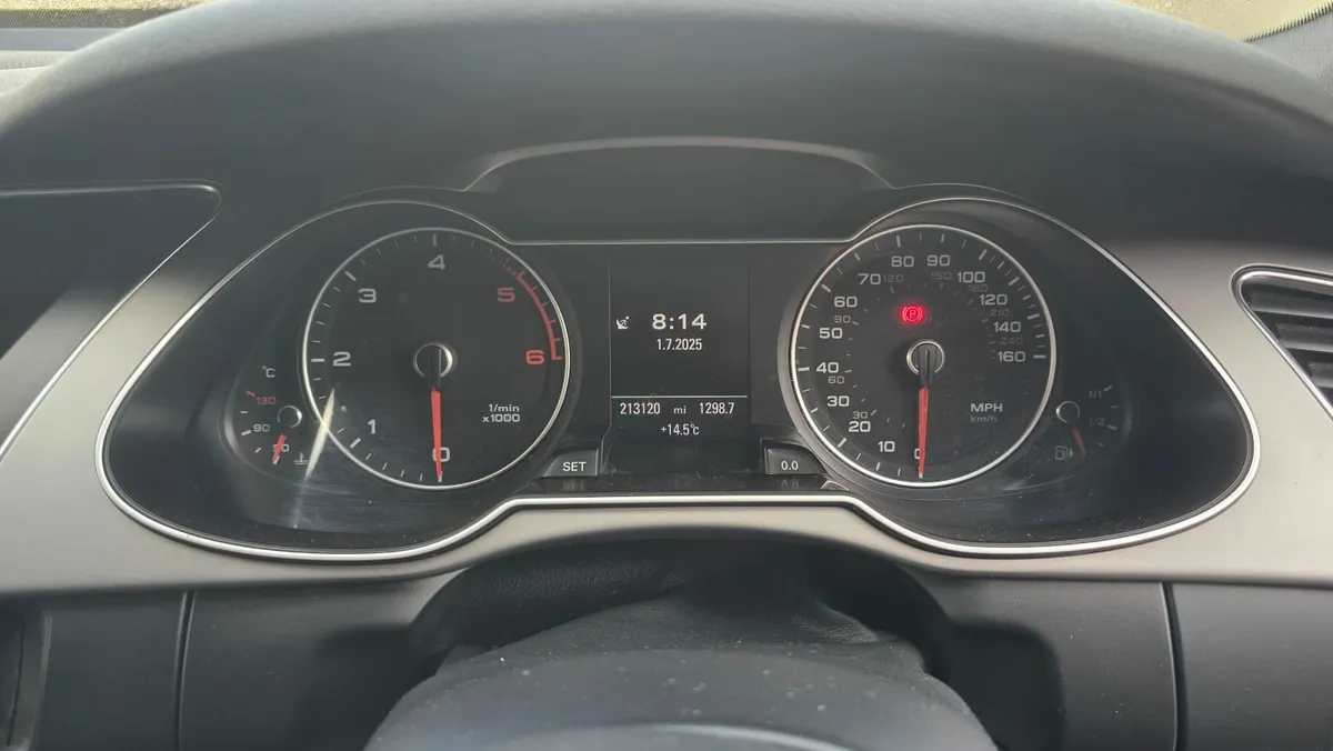 Audi A4 2013 - Image 4