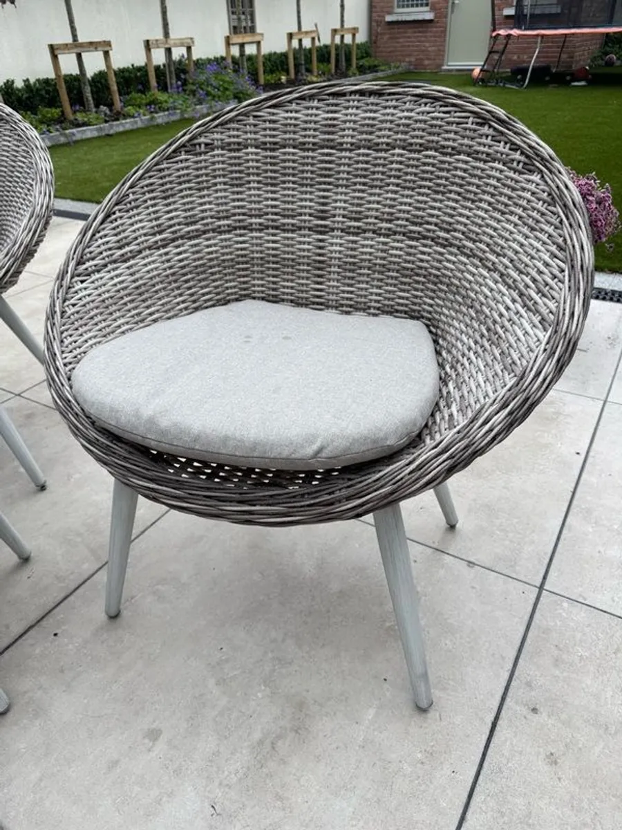 Rattan Chairs & Coffee Table - Image 3