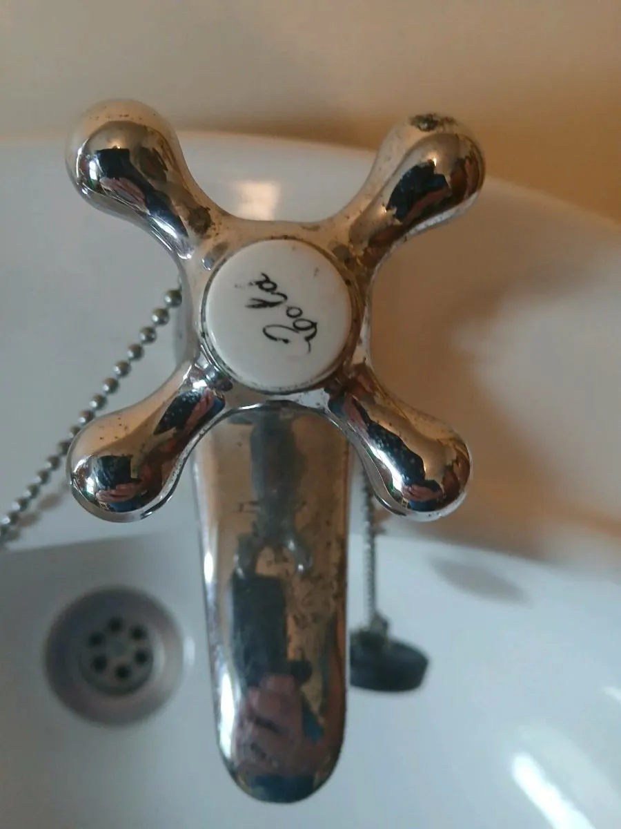 "VANITY SINK" - Image 2