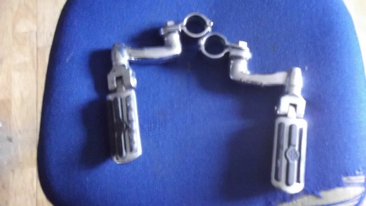 HARLEY AND NORTON   parts ECT - Image 1