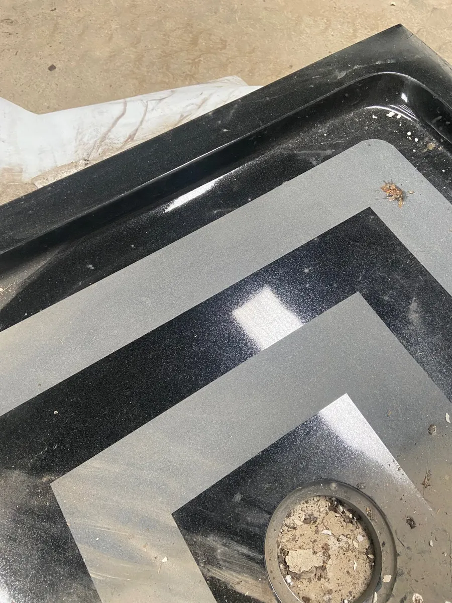 Shower tray - Image 1