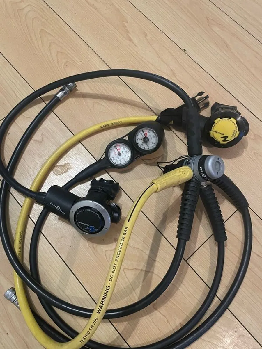 Diving gear - Image 2