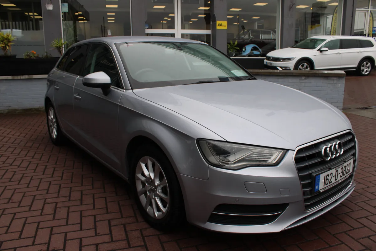 Audi A3 1.4TFSI SE LTD LEATHER 5DR HATCHBACK AUTO - Image 2
