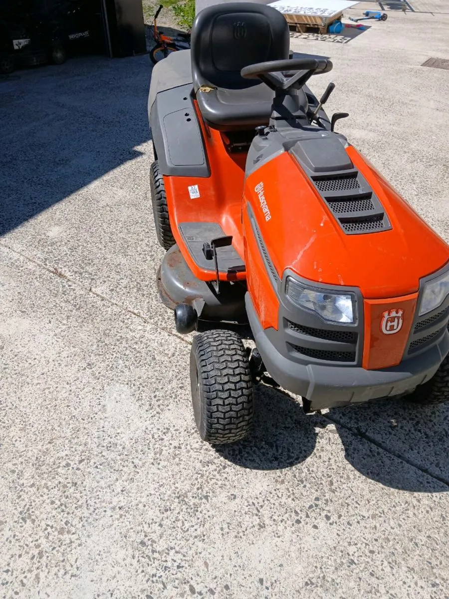 Rideon lawnmower - Image 3