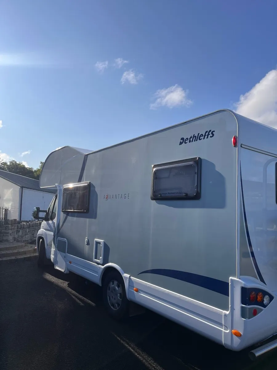 Camper Van - Image 3