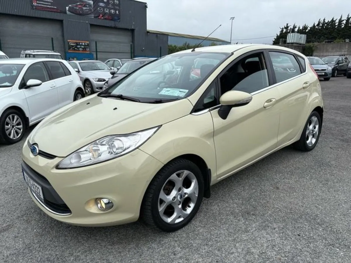 2009 Ford Fiesta 1.4L Diesel Titanium NCT + Taxed - Image 3