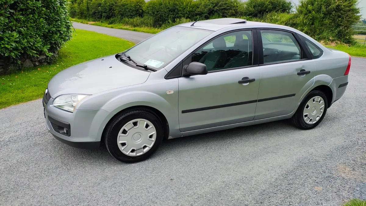 FORD FOCUS - Image 2