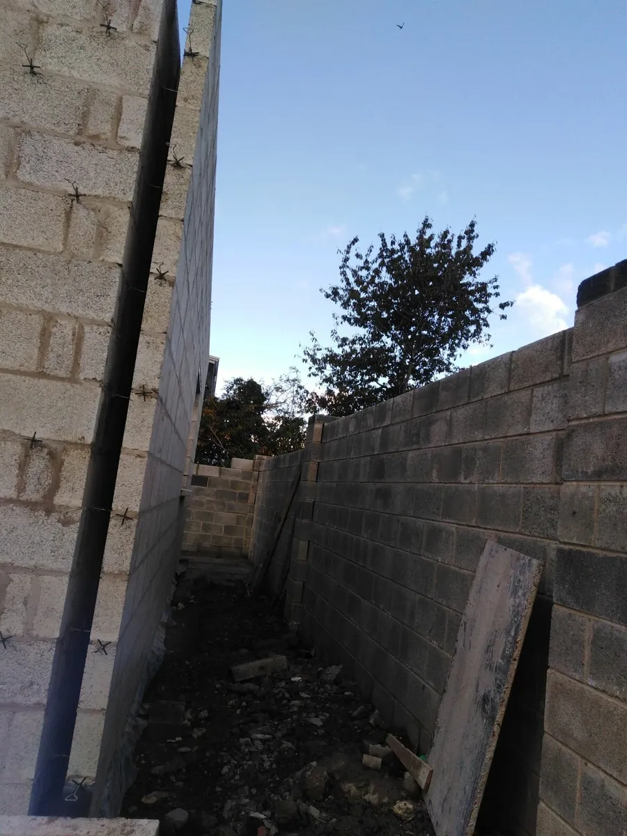 Bricklayer Blocklayer Available - Image 4