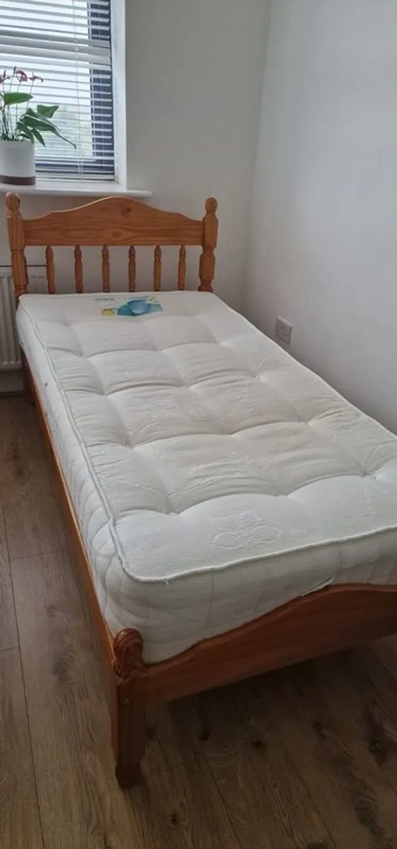 Single beds and mattresseses - Image 3