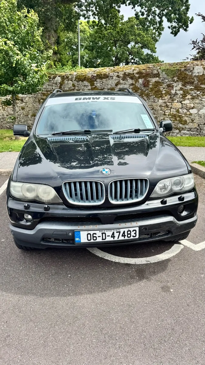 BMW X5 - Image 1