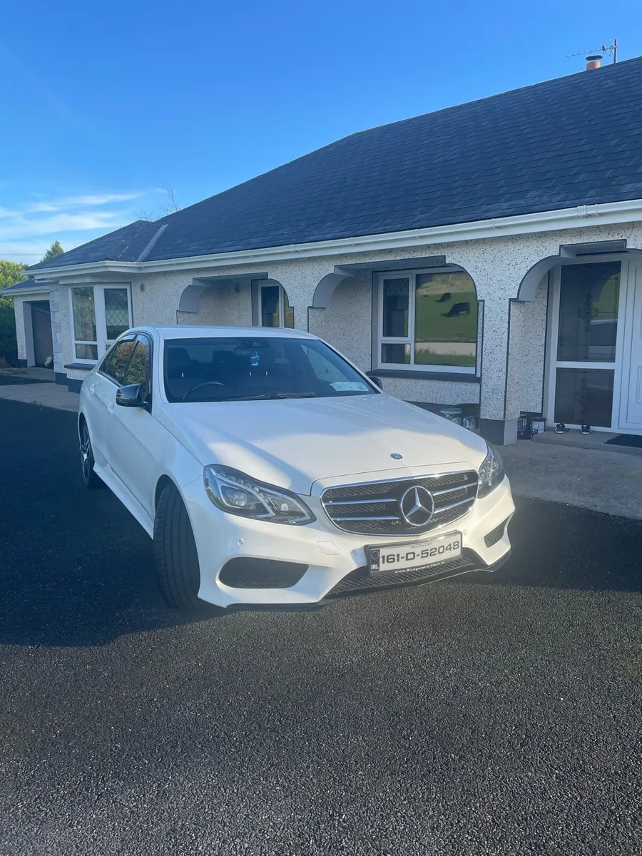 Mercedes-Benz AMG night edition spec - Image 4
