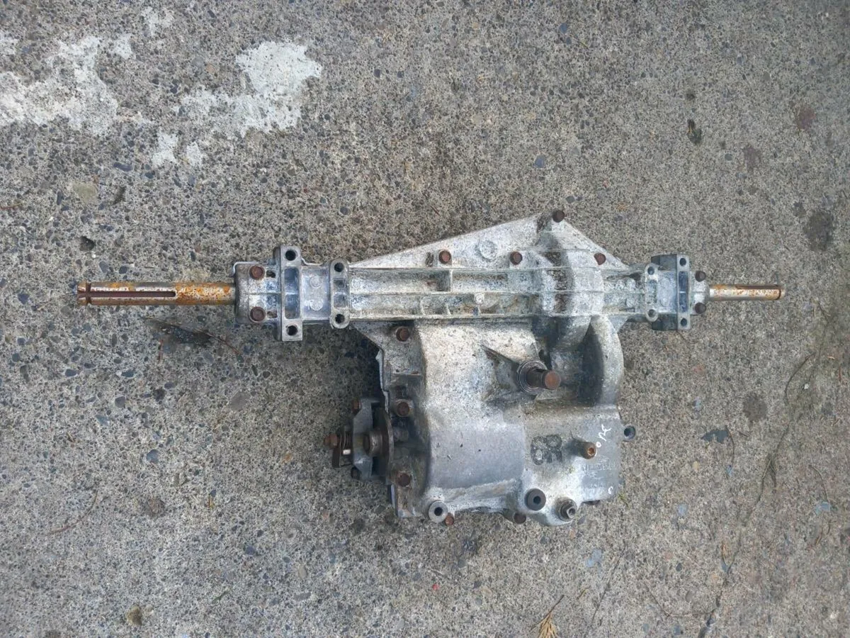 Husqvarna/peerless manual gearbox for sale - Image 1