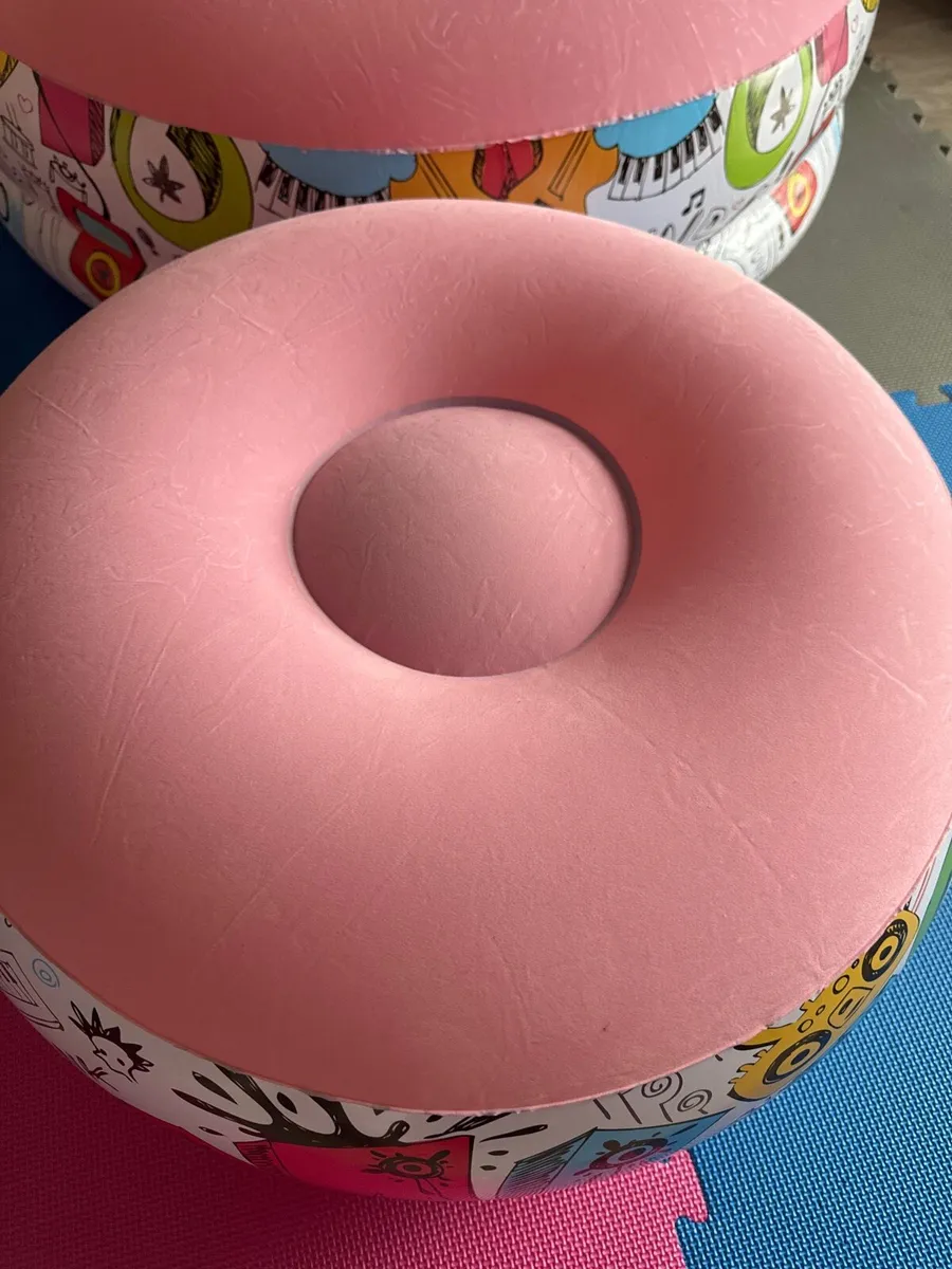 Inflatable Chair - Image 2