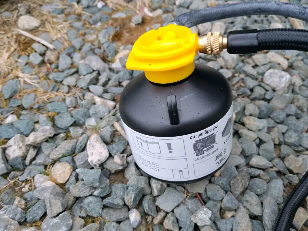 Mini Cooper Puncture Repair Kit - Image 3