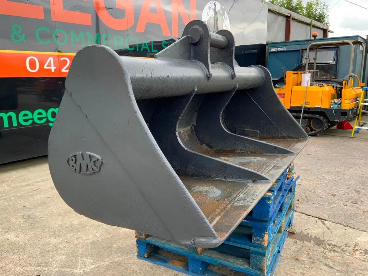 84"  BMC GRADING BUCKET......100mm PINS......1518 - Image 3