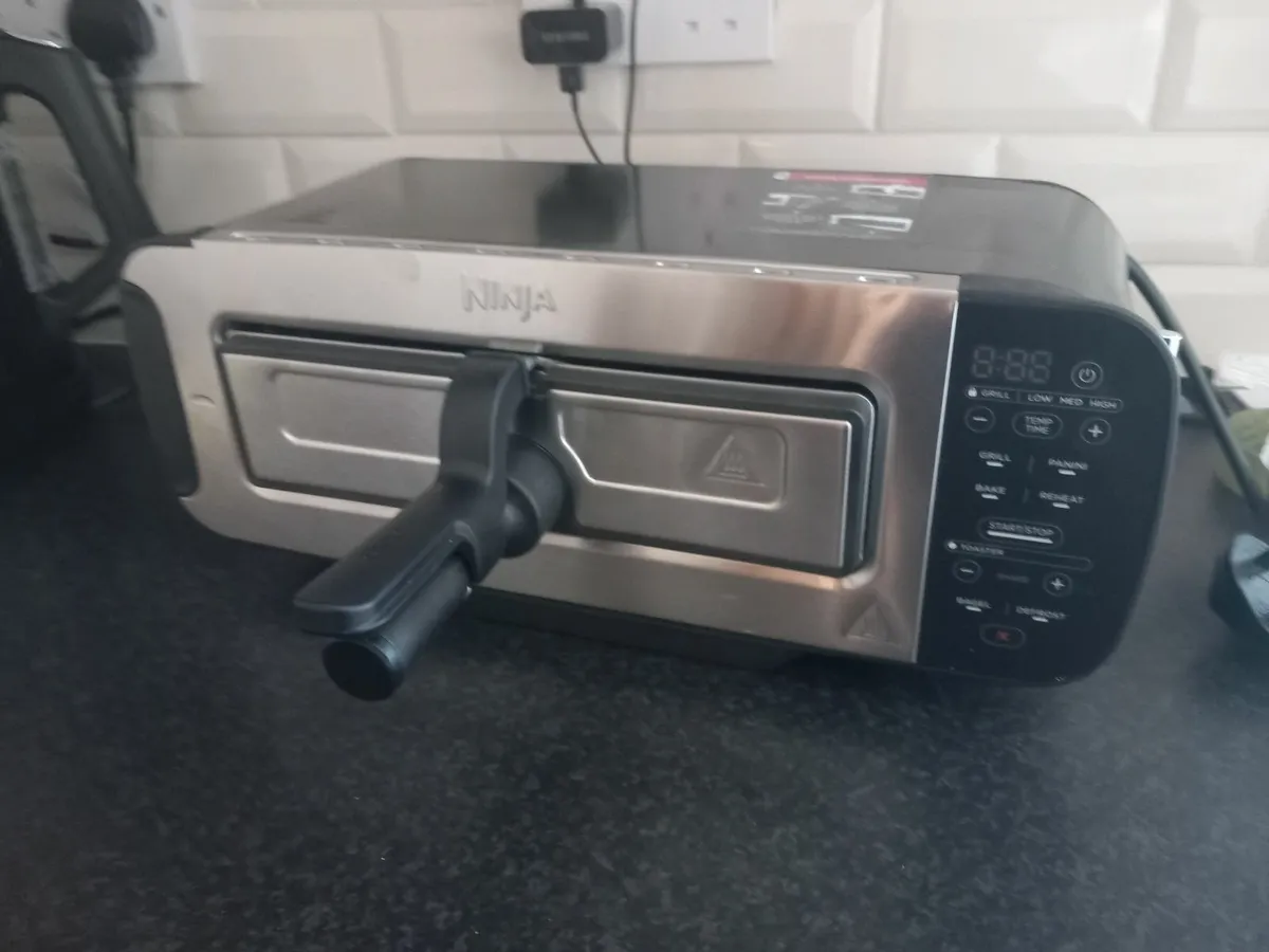 Toaster - Image 1