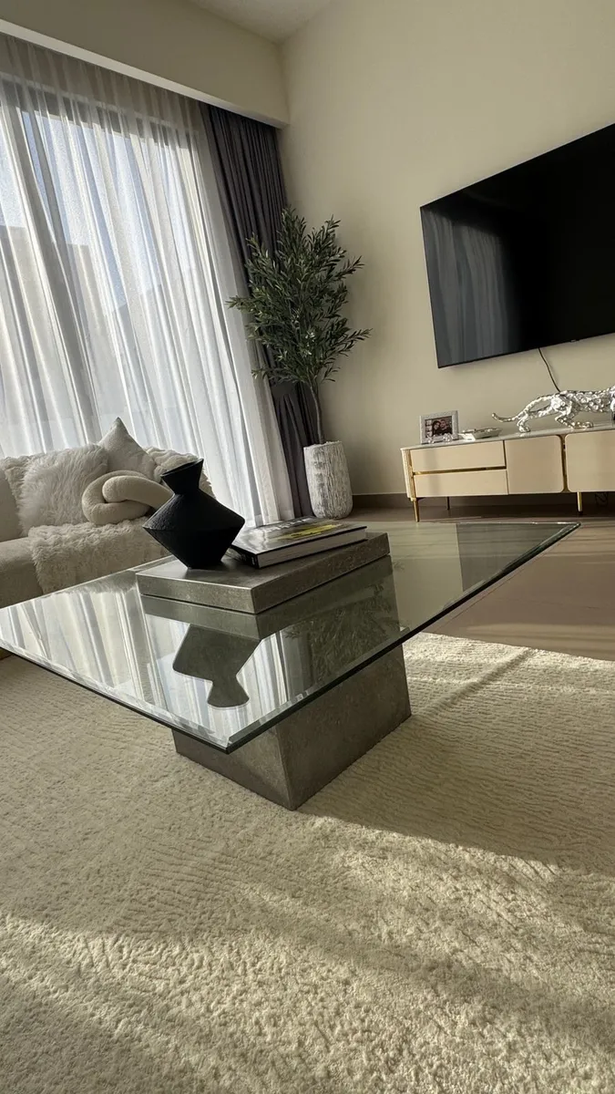 Living room table and coffee table - Image 1