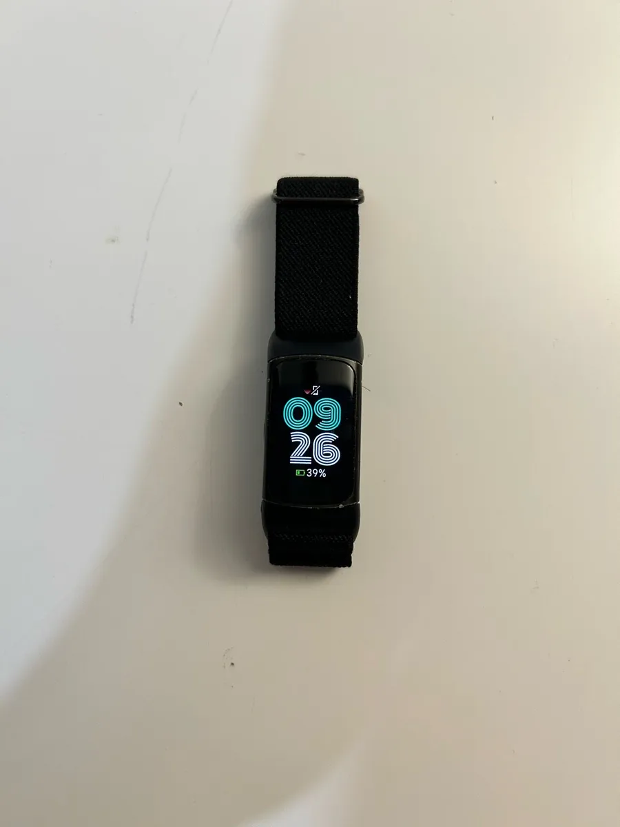 Fitbit Charge 6 - Image 3