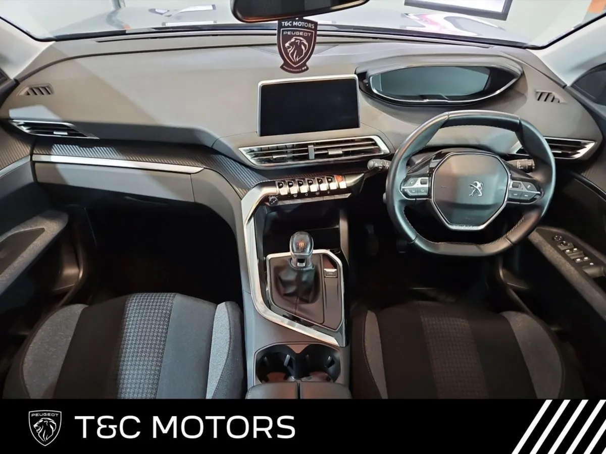 Peugeot 3008 Low Mileage  Cruise Control  Dual Cl - Image 3