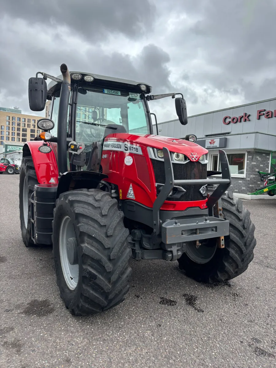 Massey Ferguson  6718S DYNA-6 - Image 1