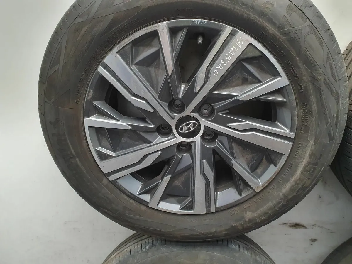 2023 Hyundai Tucson Alloy Wheel Set - Image 4