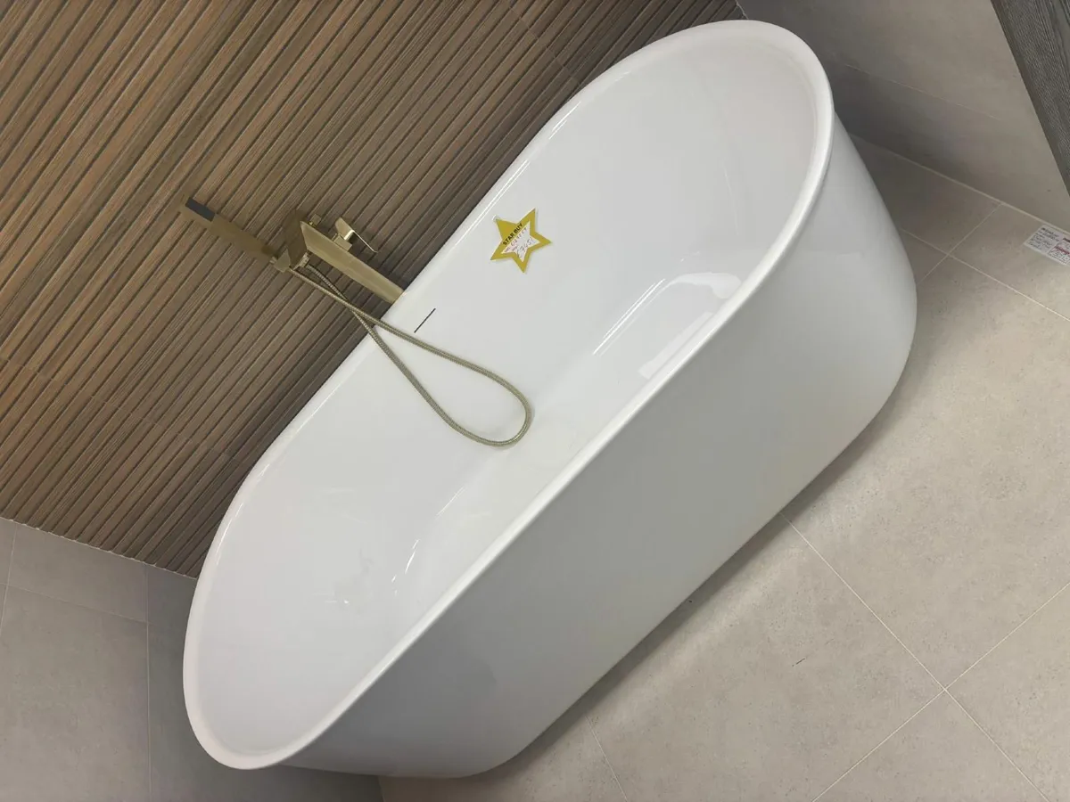 Bathshack Exclusive - Designer Freestanding Bath! - Image 2
