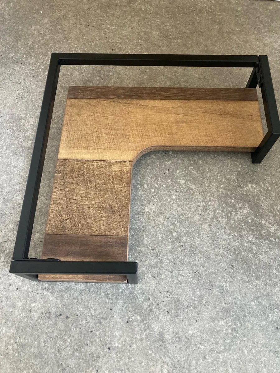 Corner shelf (Next Bronx range) - Image 1