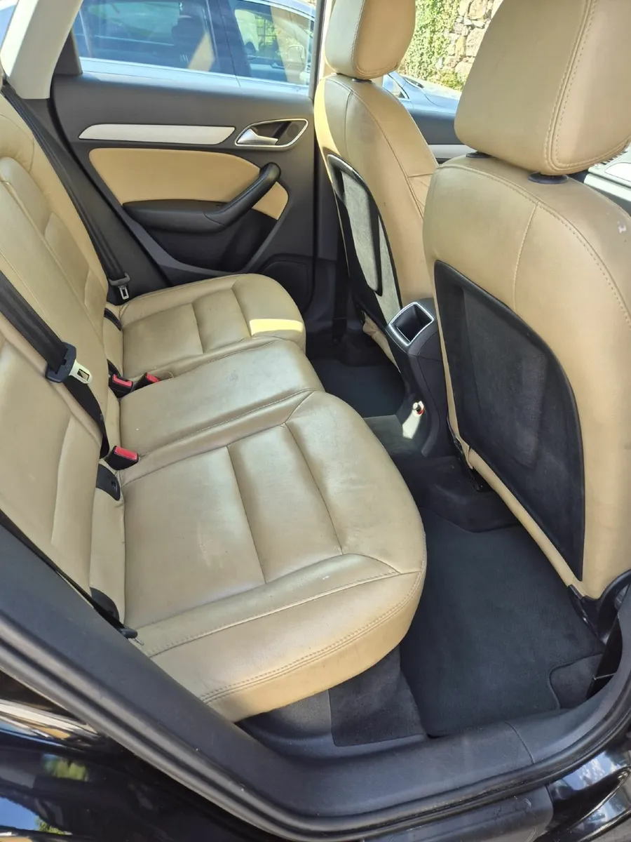 Audi Q3 2014 - Image 2