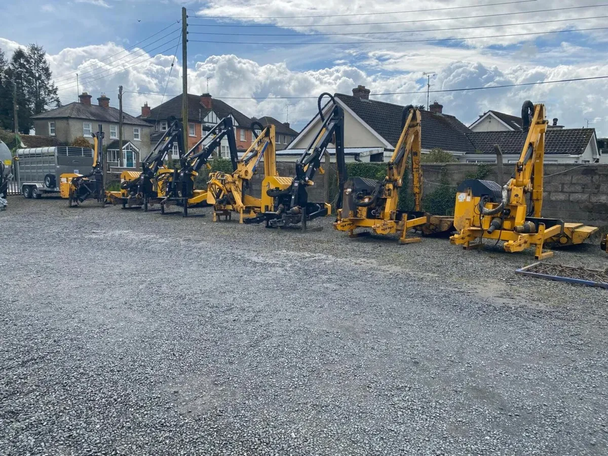 💥 McConnel Hedgecutter Choice is Yours 💥 - Image 2