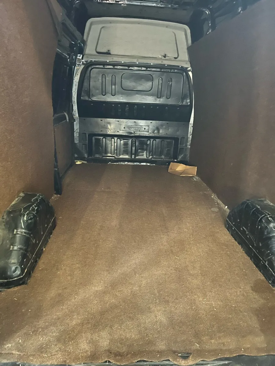 Ford transit - Image 3