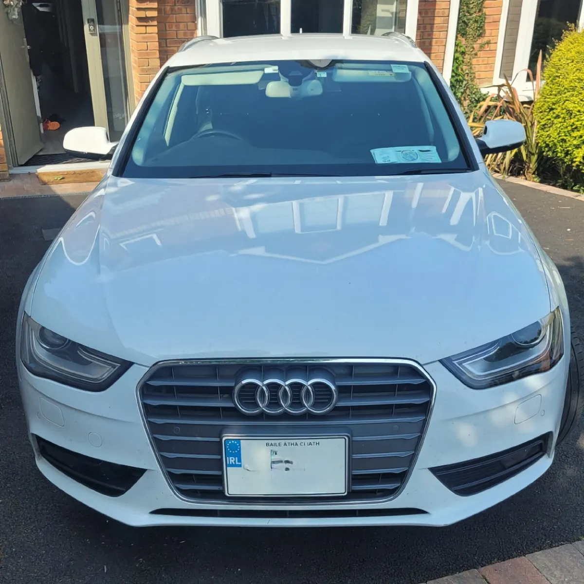 Audi A4 2.0TFSI Avant - Image 2