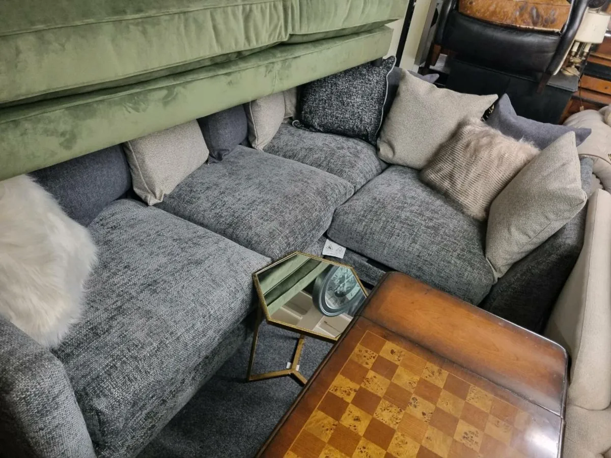 Ashley manner corner unit