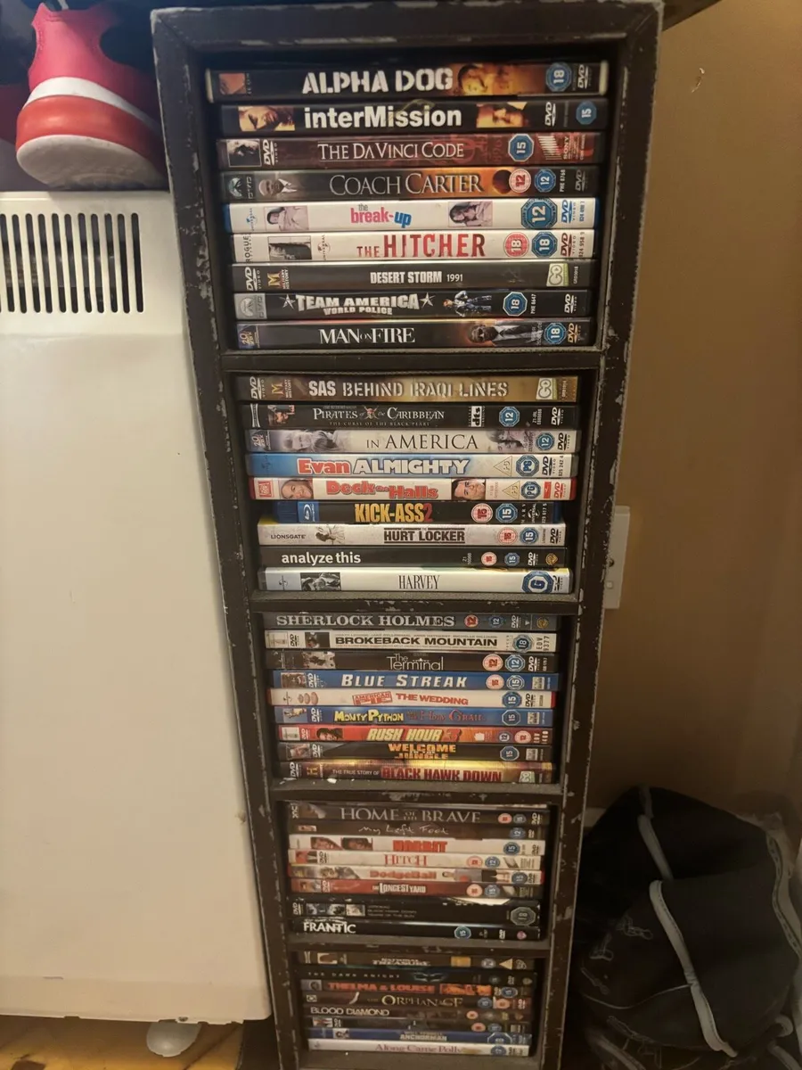 Blue ray and dvds - Image 3