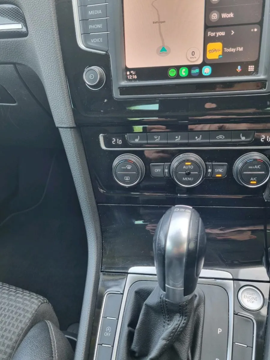 VW Golf Highline 2.0 TDI DSG 150BHP - Image 3
