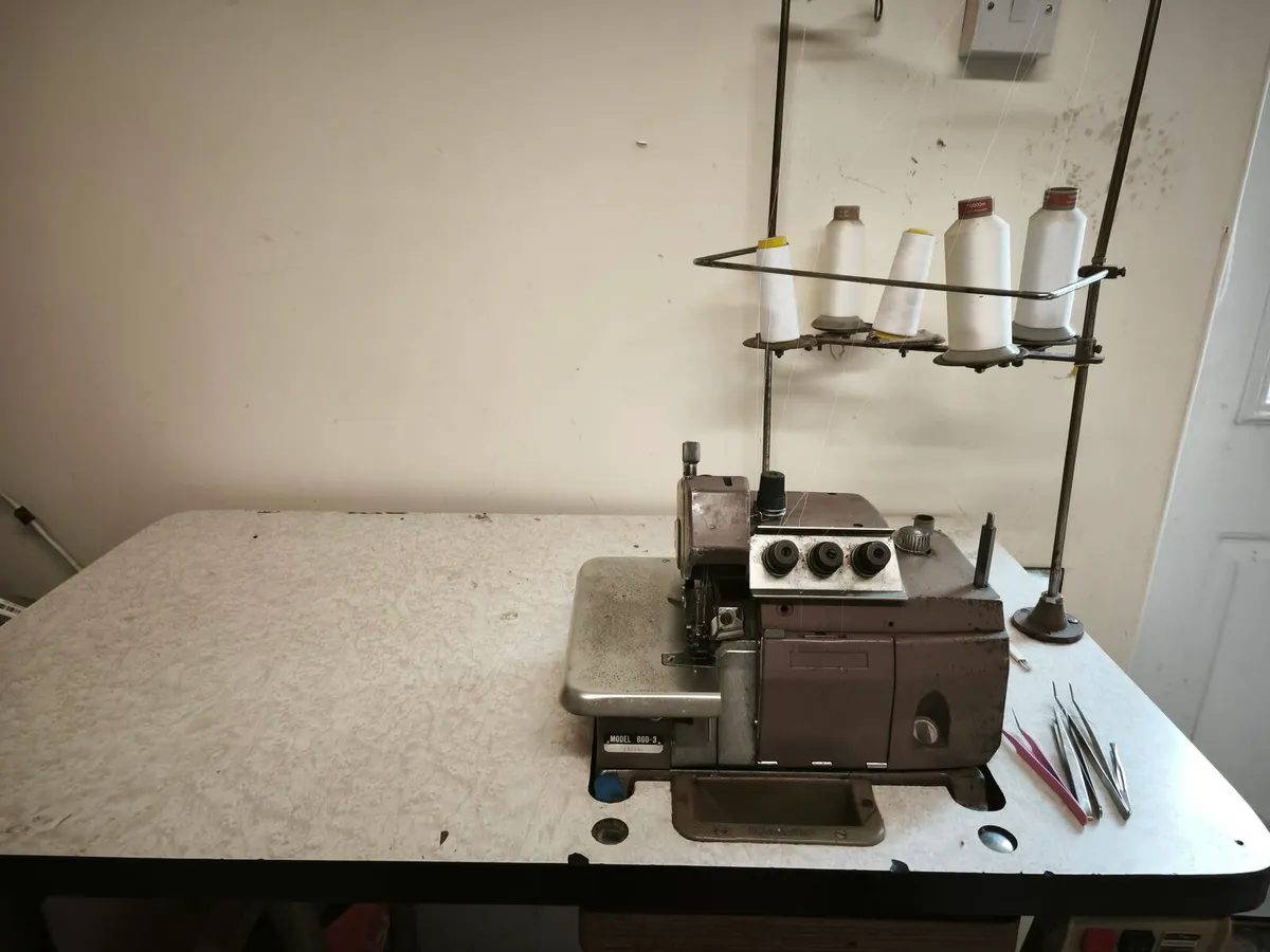 Overlocker Sewing machine - Image 1