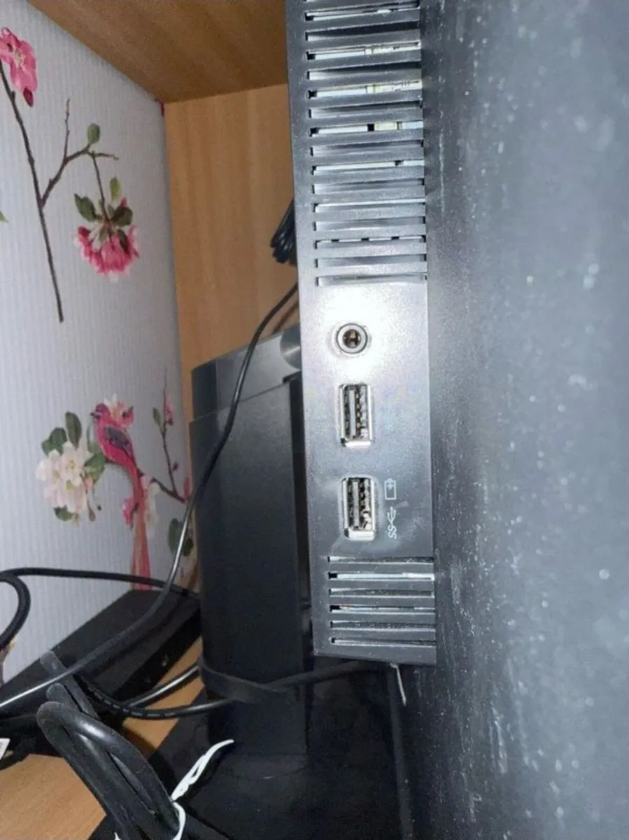 Lenovo T32H - Image 2