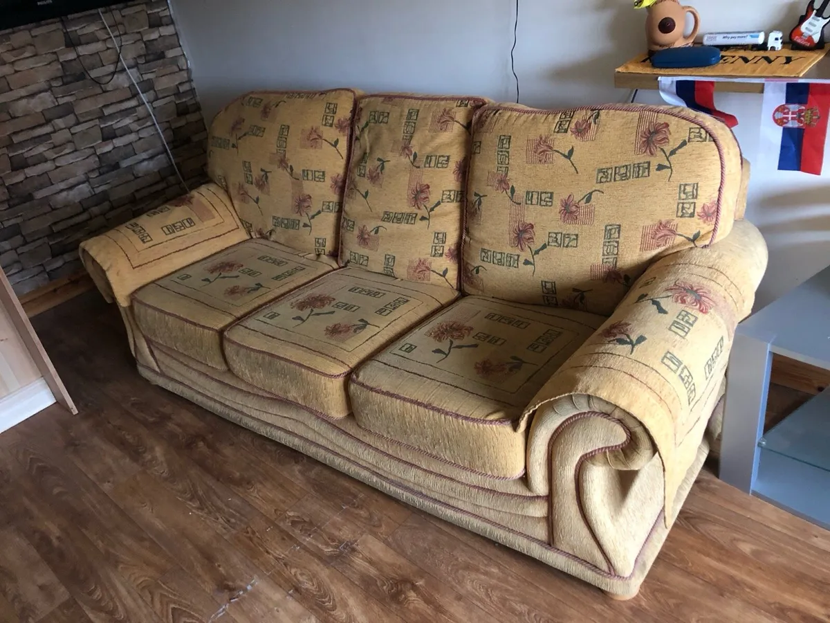 3 2 1 sofas - Image 2