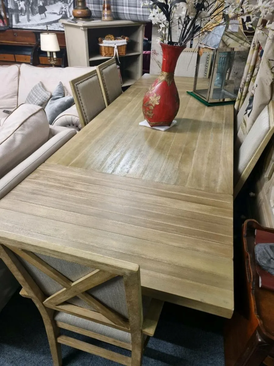 Table and 6 chairs