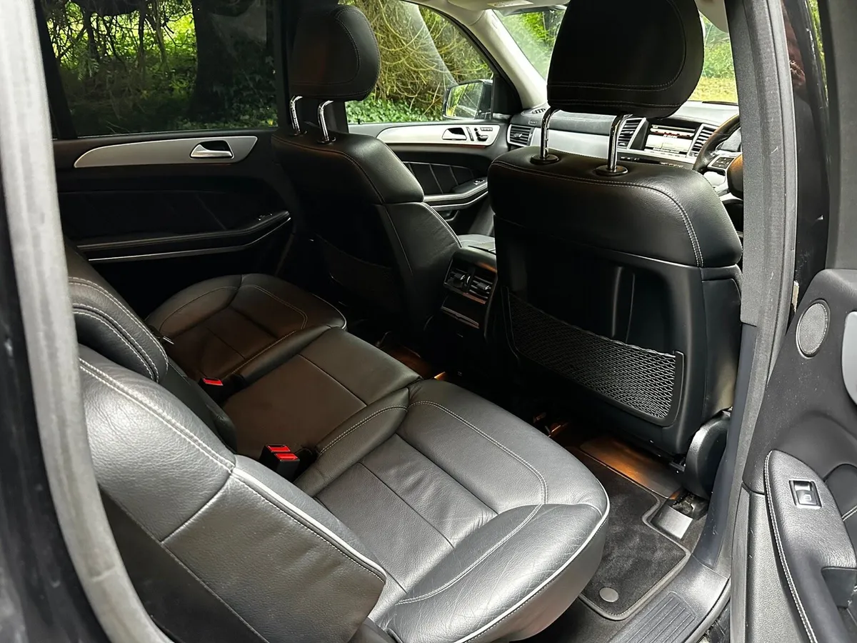 Mercedes GL350 crew cab - Image 3