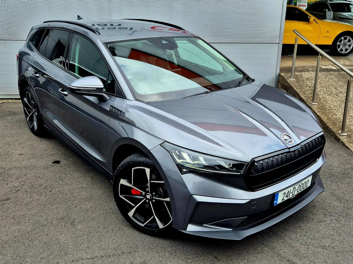 2024 Skoda Enyaq iV 80 Suite, Leather, 20" Alloys - Image 3