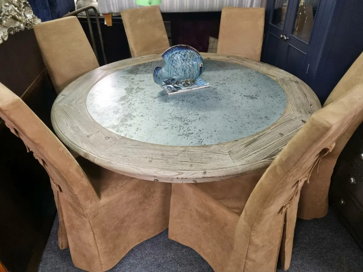 Zink top table and chairs