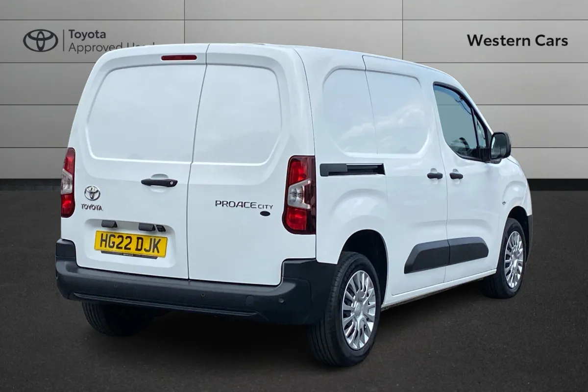 Toyota Proace City 2022 - Image 2