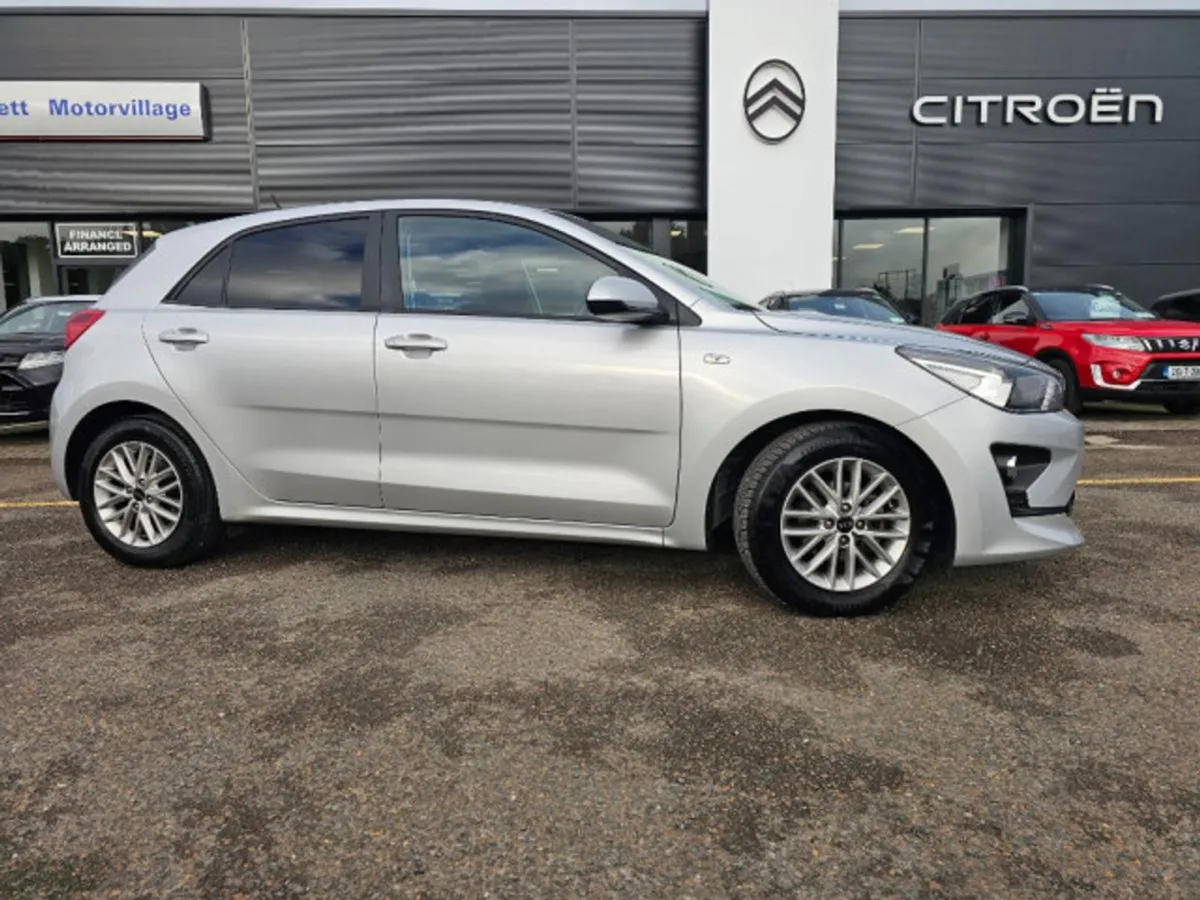 Kia Rio 5 Door - Image 4