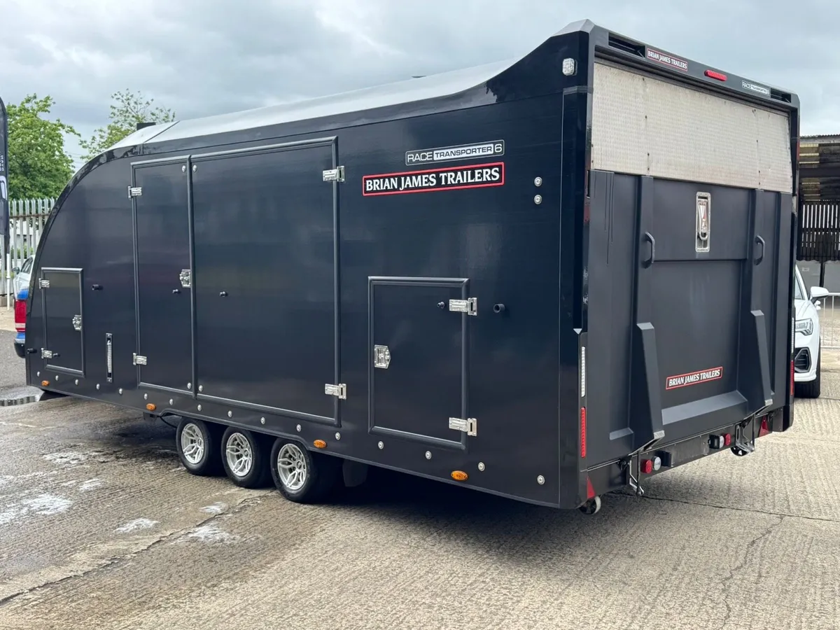 Brian James RT6 5.5M x 2.35M - Image 2